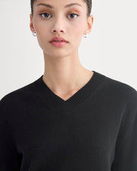 womens-cashmere-cropped-high-v-sweater-black