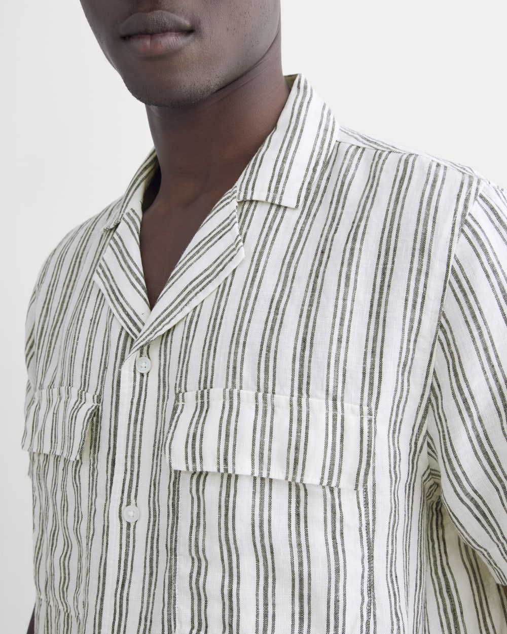 mens-linen-ss-camp-shirt-bone-black