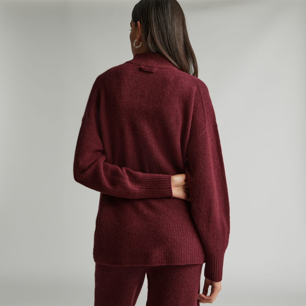 womens-bouncy-wool-sweater-brandy
