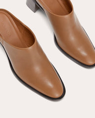 womens-outlaw-mule-saddle-brown