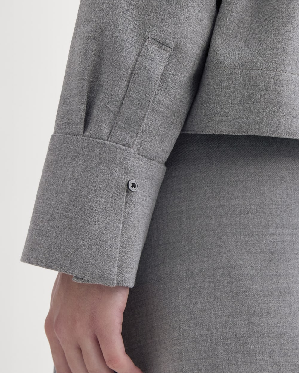 womens-overshirt-in-tailor-twill-heather-graphite