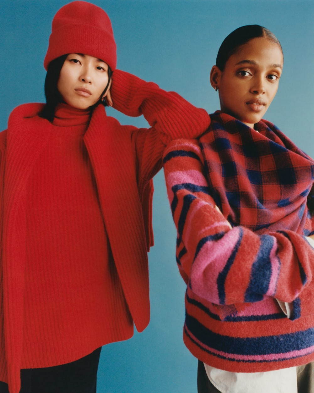 womens-superfuzz-alpaca-crew-fuschia-blue-red