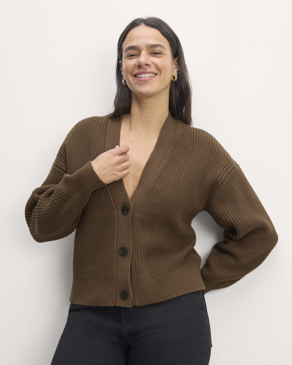 womens-organic-cotton-relaxed-cardigan-cocoa | primary