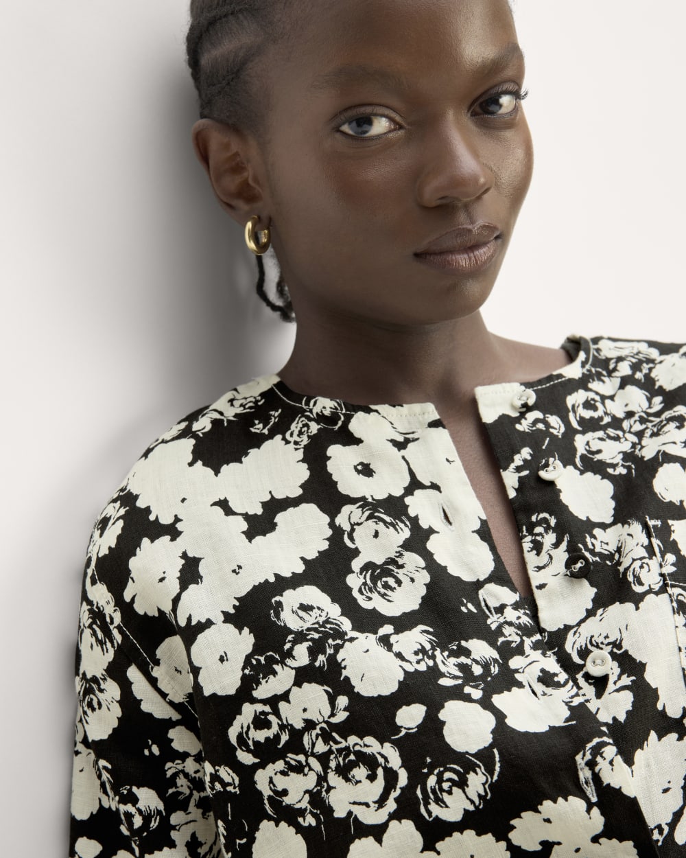 womens-linen-popover-shirt-black-bone-floral