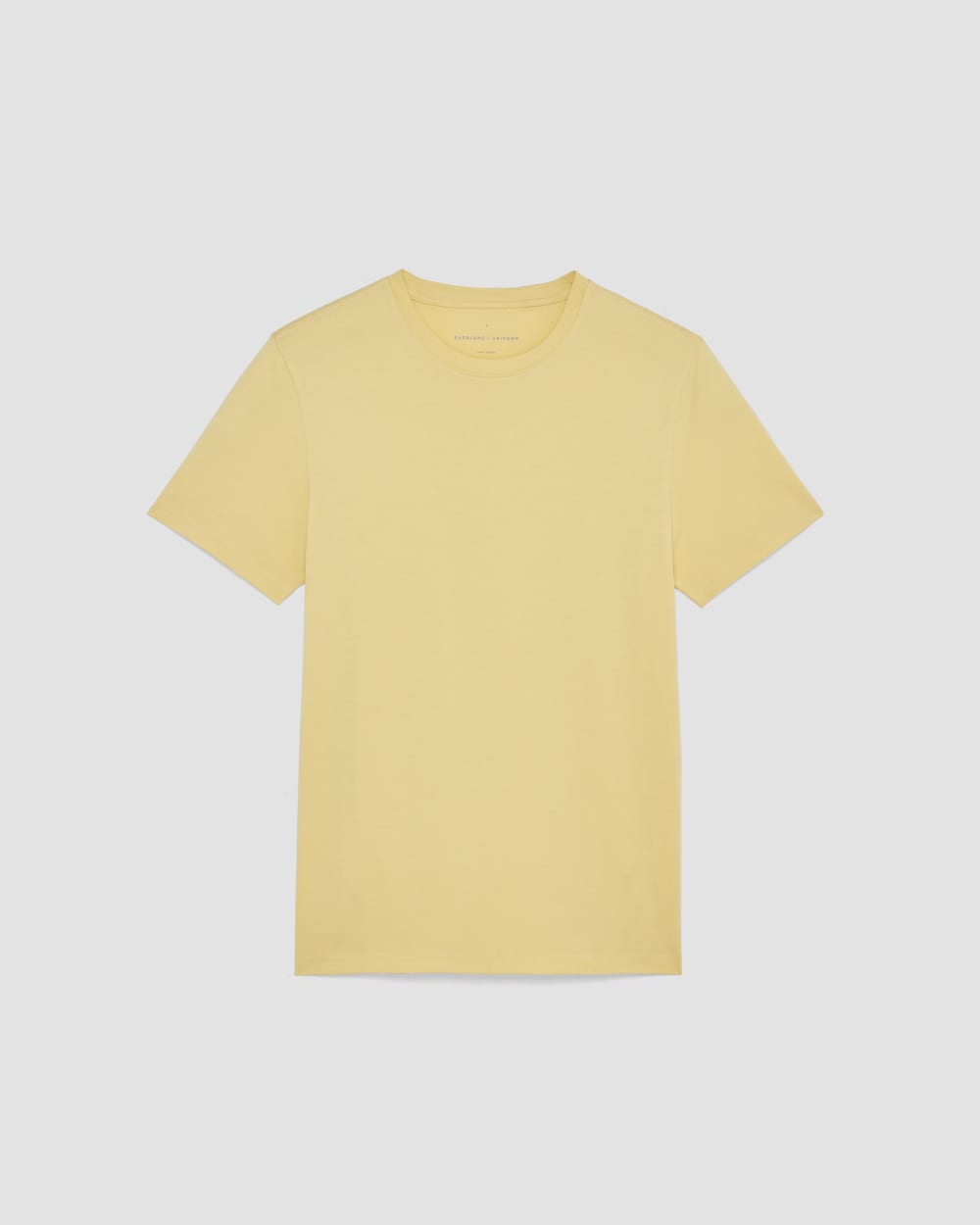 mens-essential-organic-crew-uniform-raffia | alt