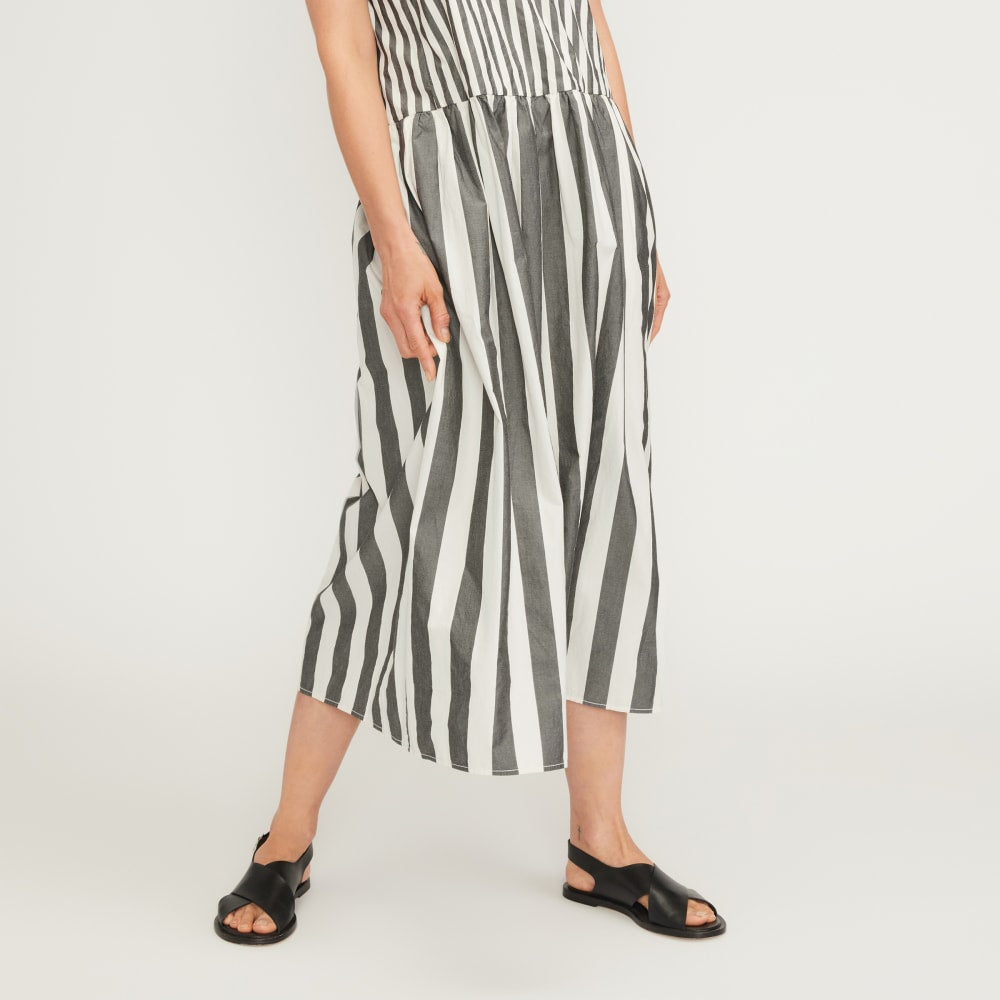 womens-poplin-summer-dress-bone-black