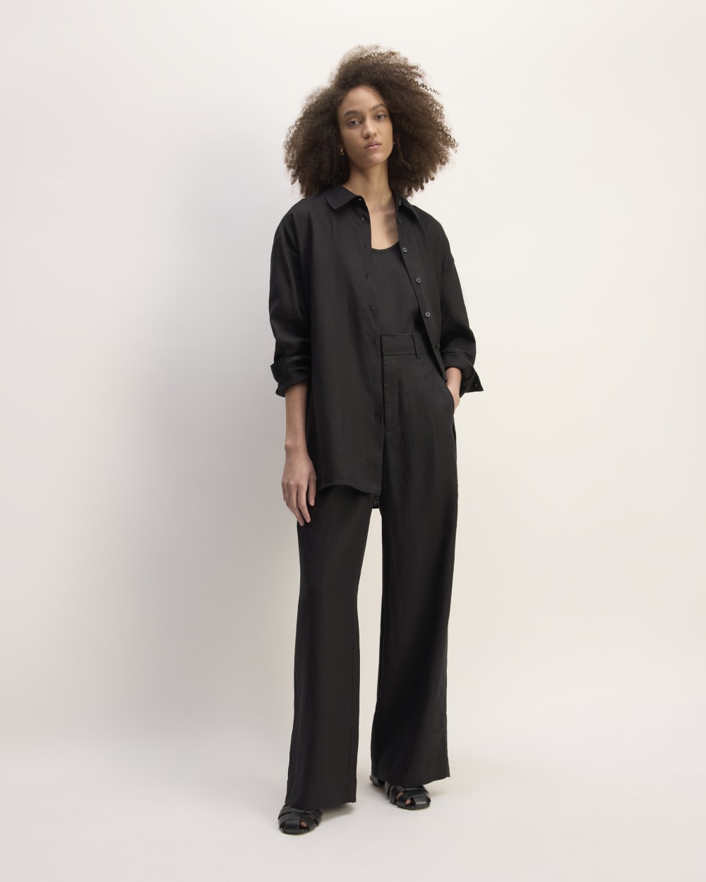womens-linen-boyfriend-shirt-black