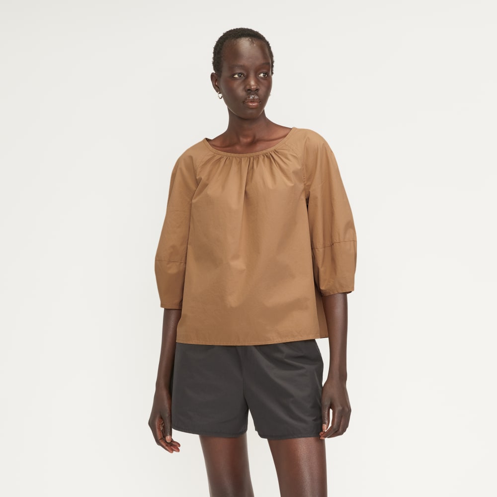 womens-poplin-scoop-neck-top-caramel | primary