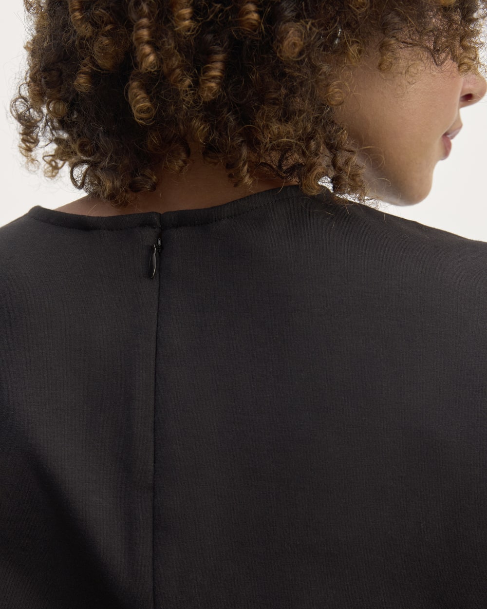 womens-dream-crewneck-tee-black