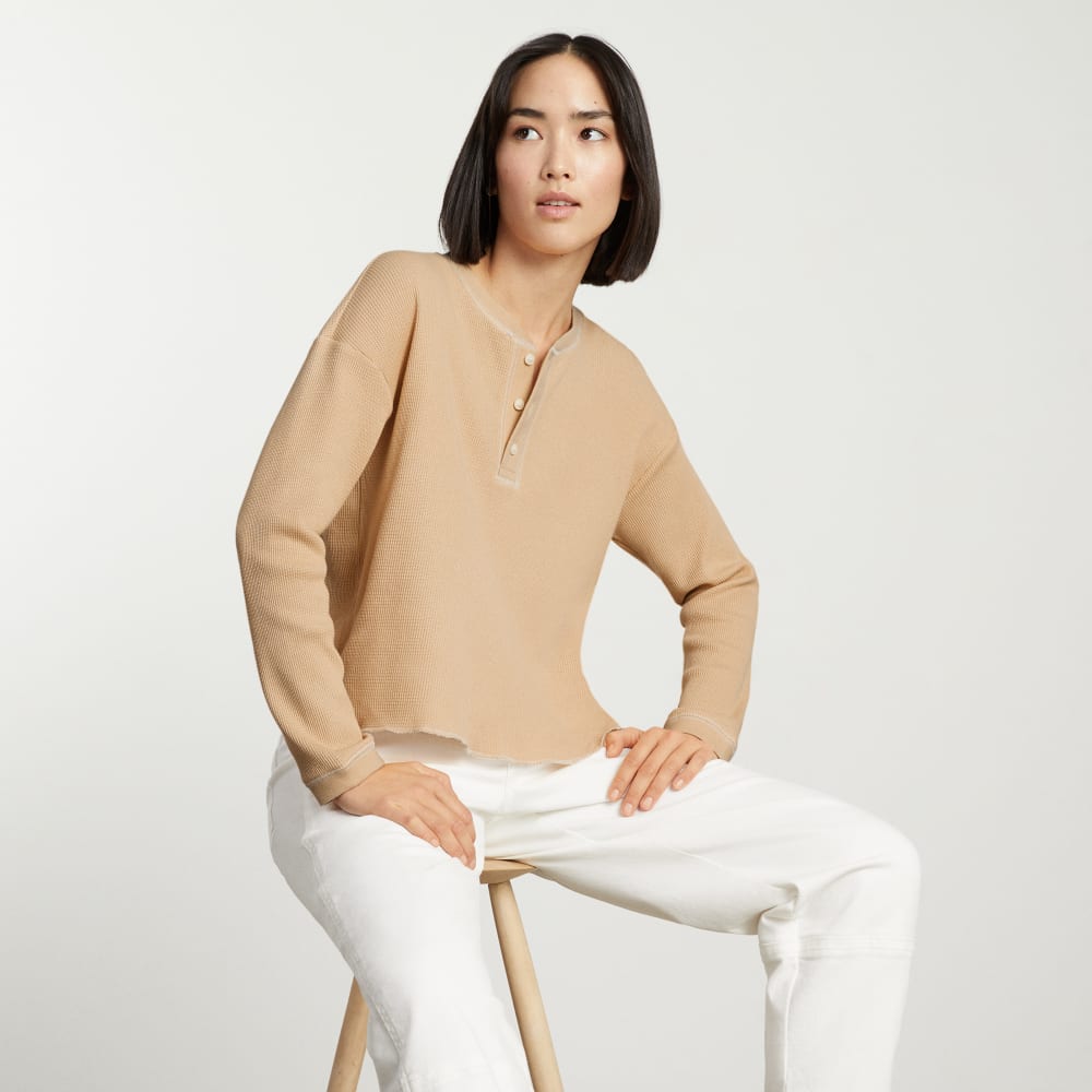 womens-organic-ctn-waffle-henley-sesame