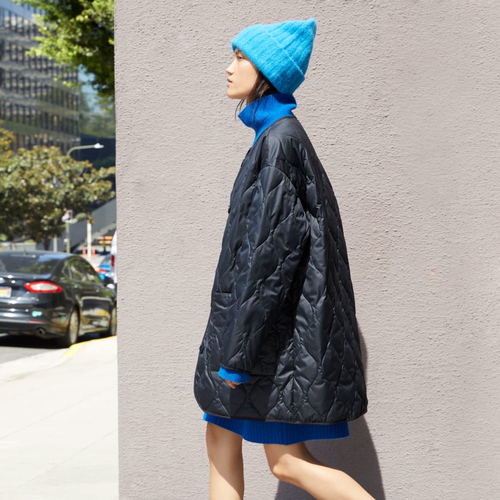 unisex-big-alpaca-beanie-horizon-blue