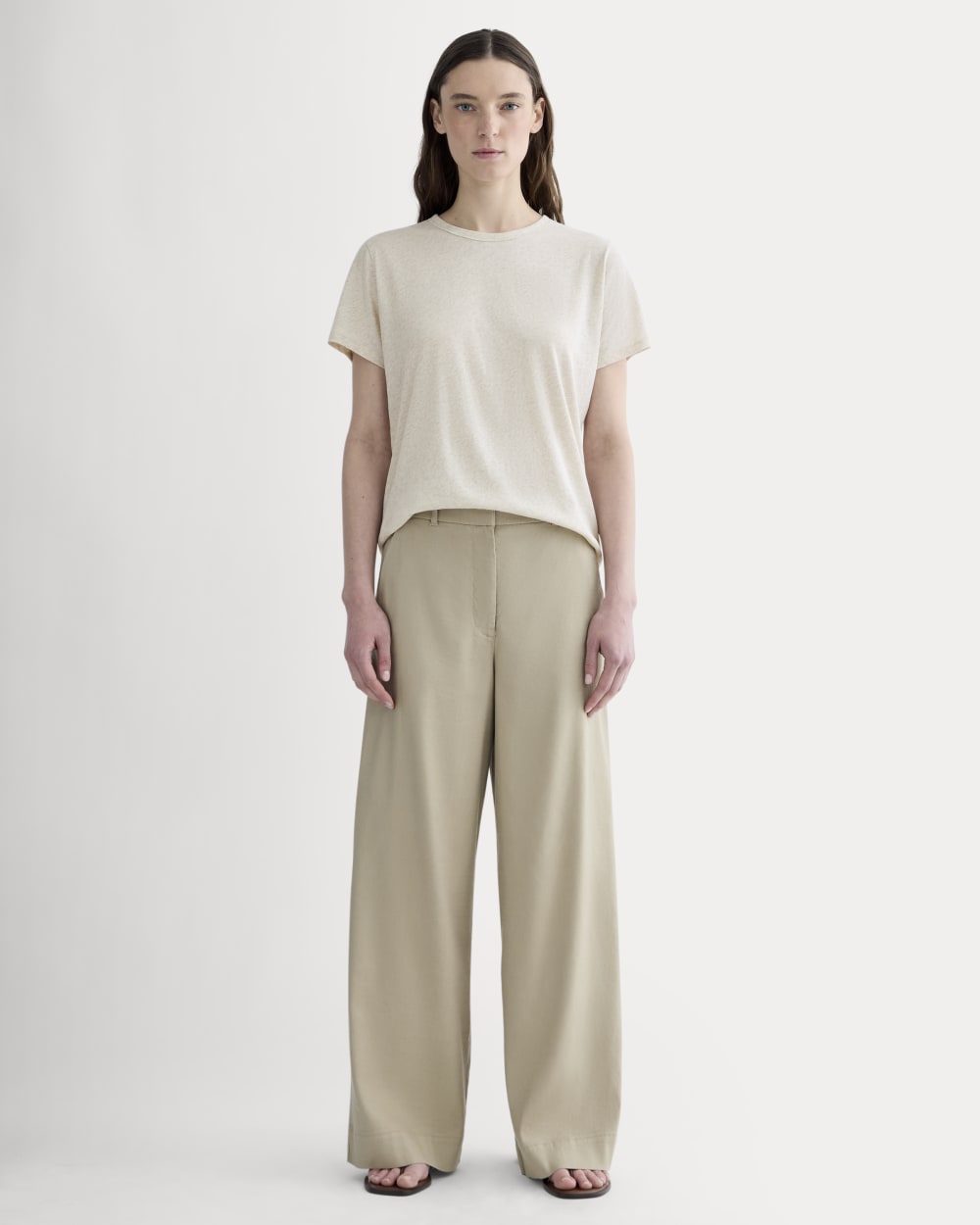 womens-slim-air-tee-heatheredoat