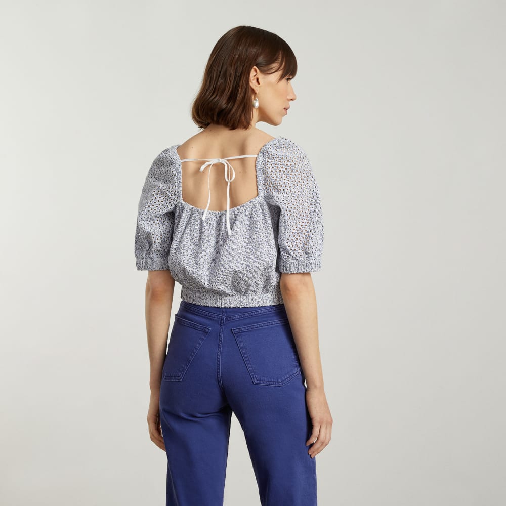 womens-eyelet-puff-sleeve-top-blue-stripe