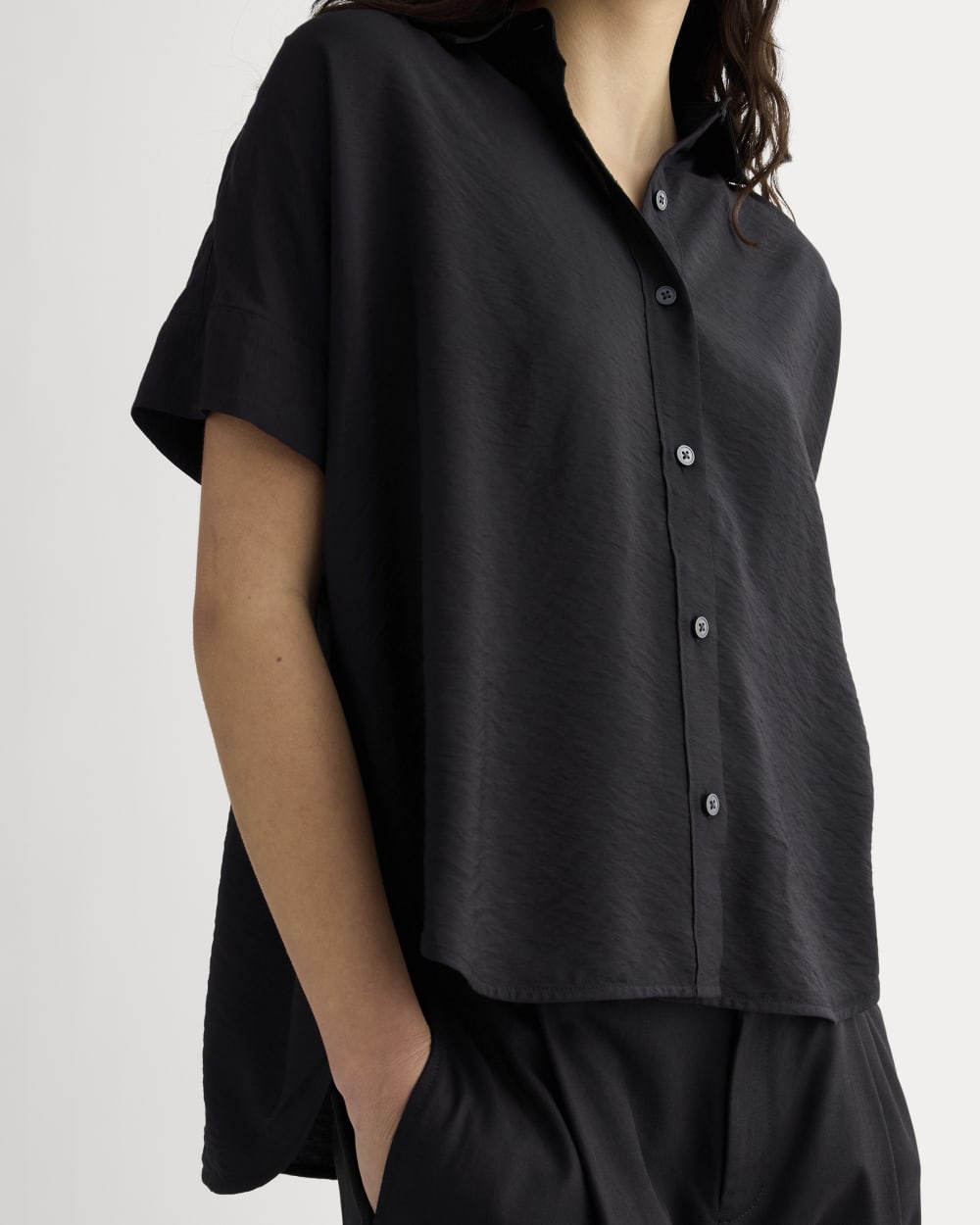 womens-square-shirt-softluxe-black