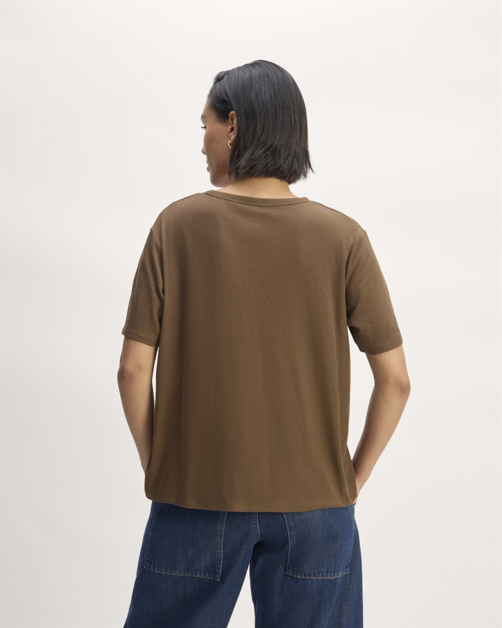 womens-air-oversized-crew-tee-cocoa