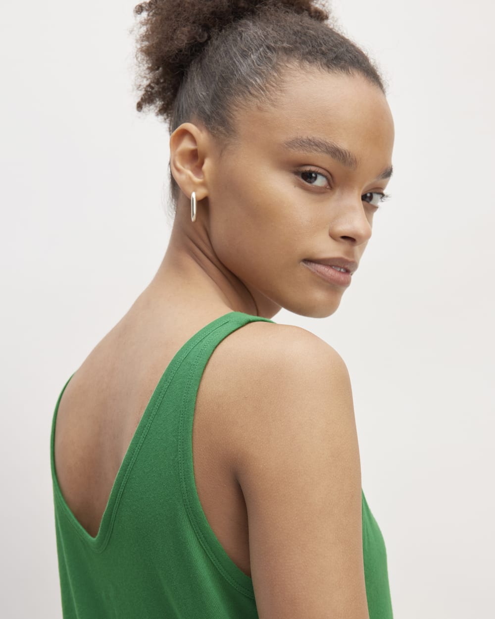 womens-air-cami-grass-green