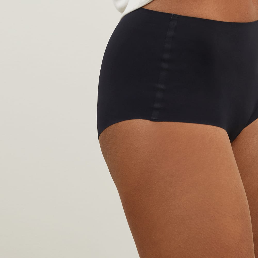 womens-renew-invisible-hipster-black