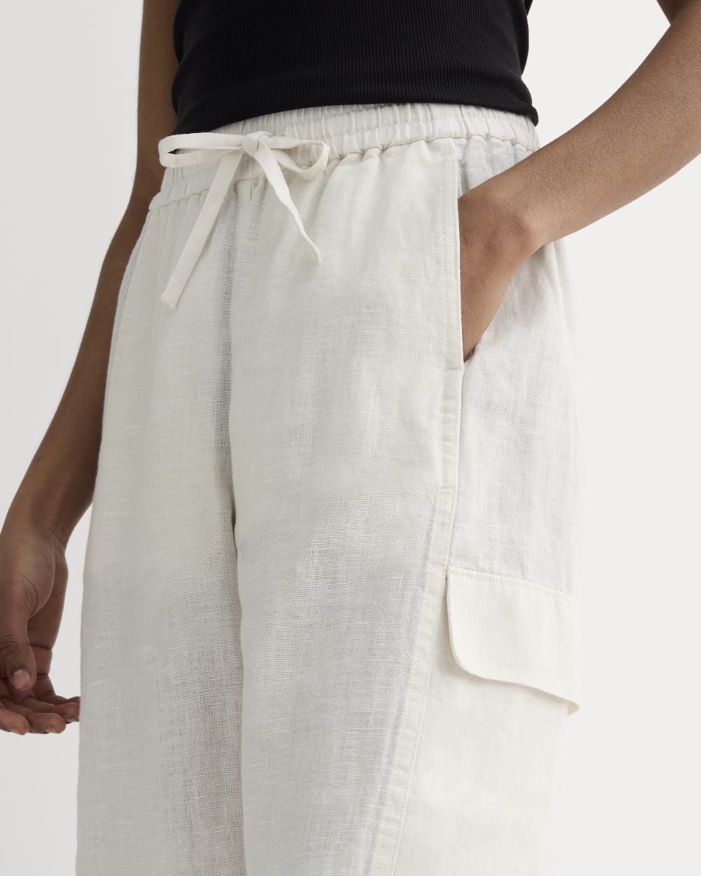 womens-cargo-curve-pant-linen-natural-chambray