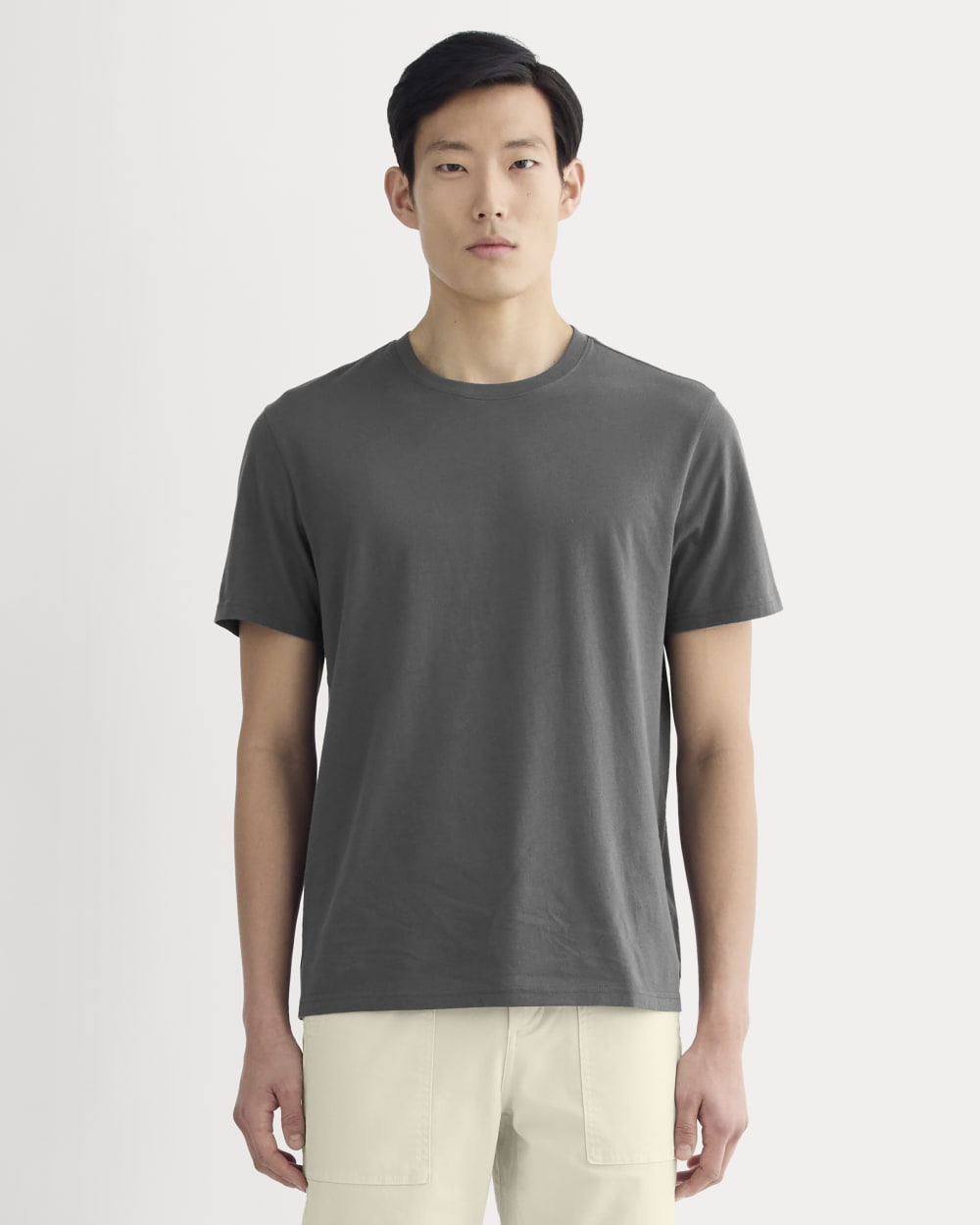 mens-essential-organic-crew-uniform-graphite | primary