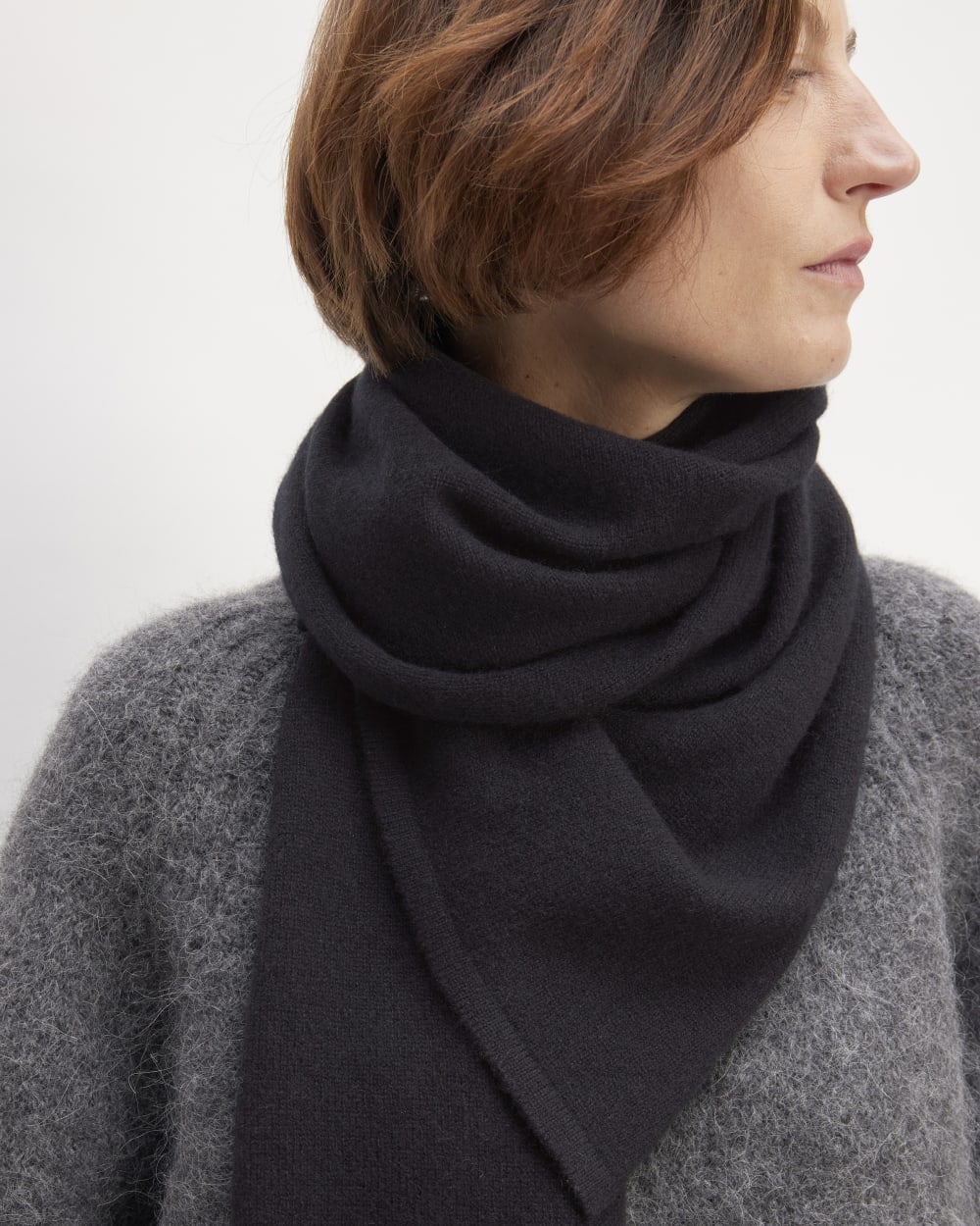mens-recashmere-scarf-black