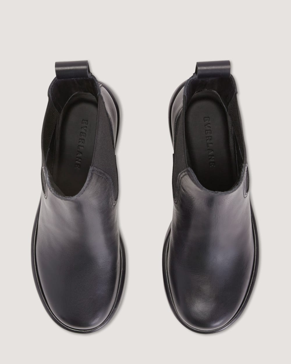 womens-puffa-boot-black