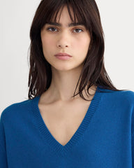 womens-cashmere-relaxed-v-neck-classic-blue