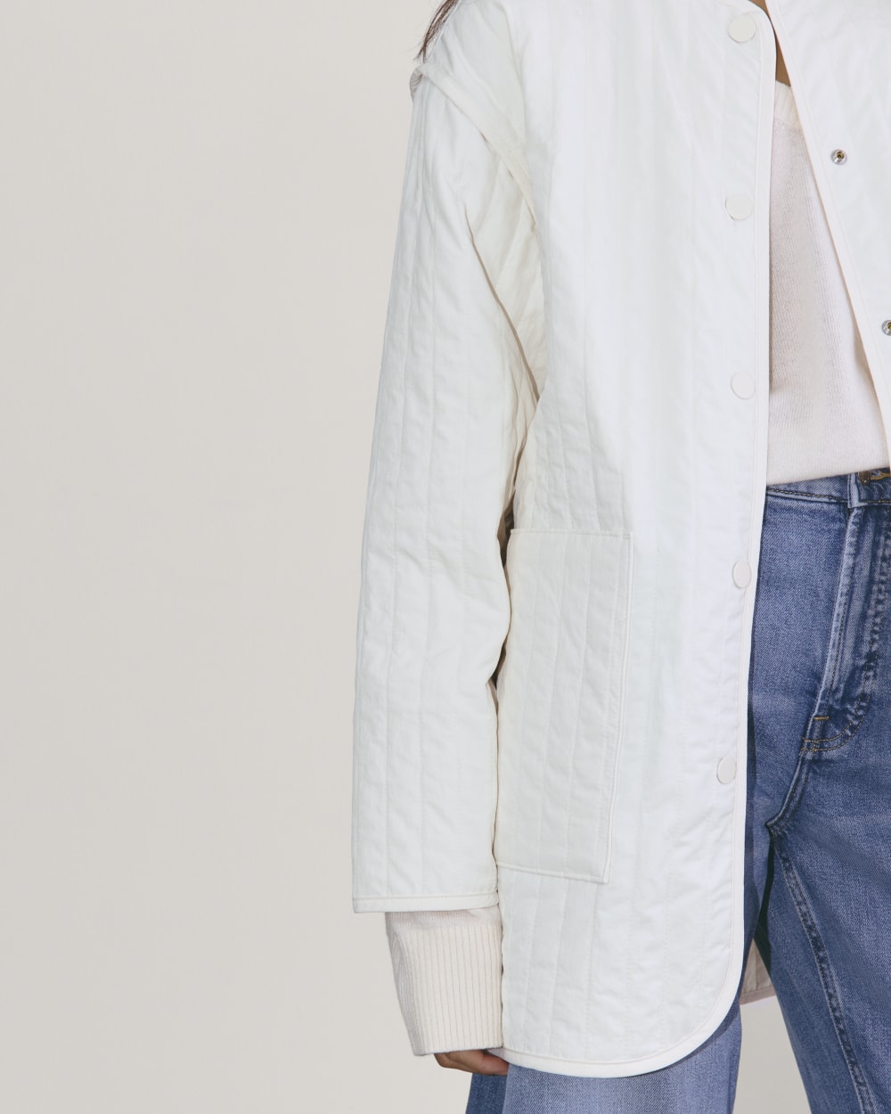 womens-renew-lightweght-midi-quilted-liner-bone