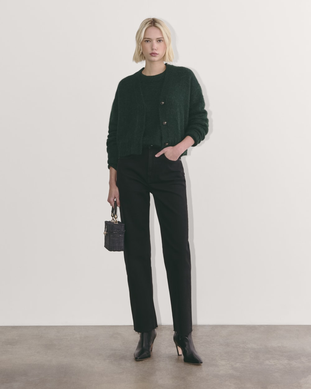 womens-alpaca-boxy-v-cardigan-scarab