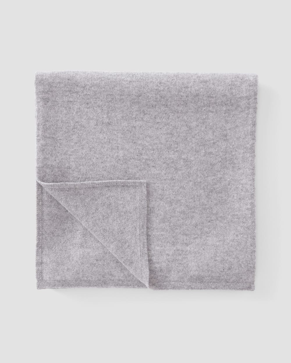 mens-recashmere-scarf-heathered-grey