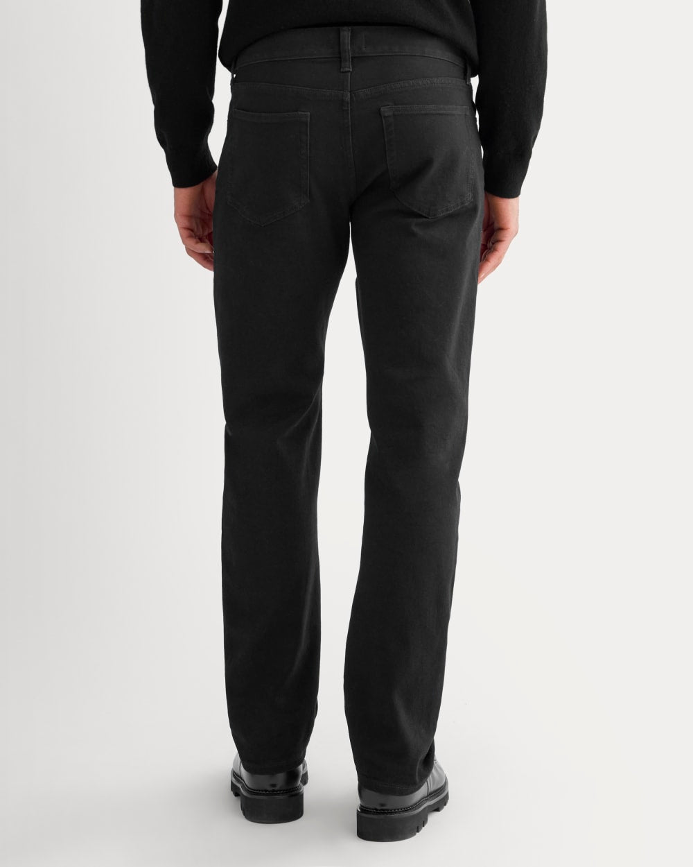 mens-straight-leg-stretch-jean-black