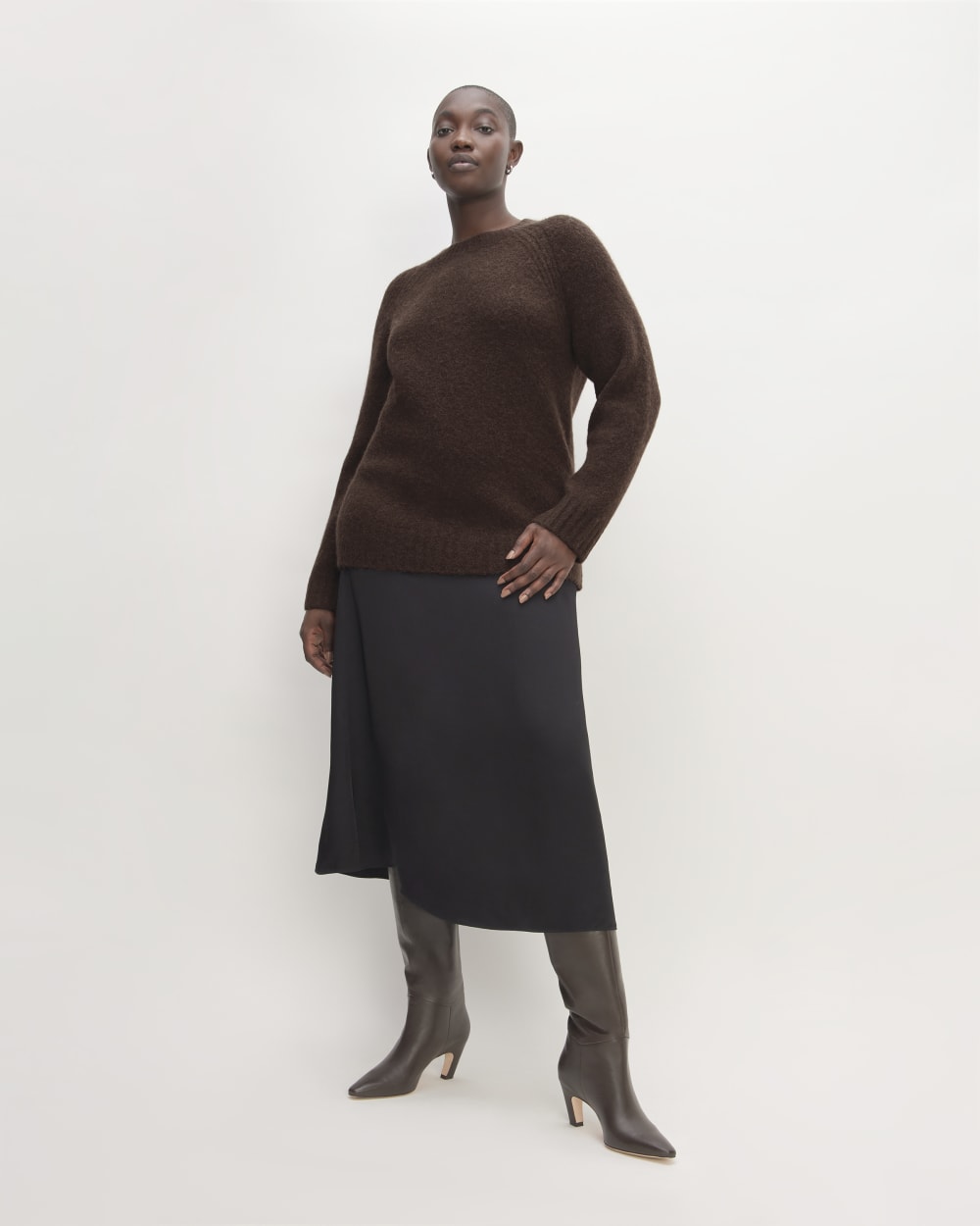 womens-superfuzz-alpaca-crew-earth-brown