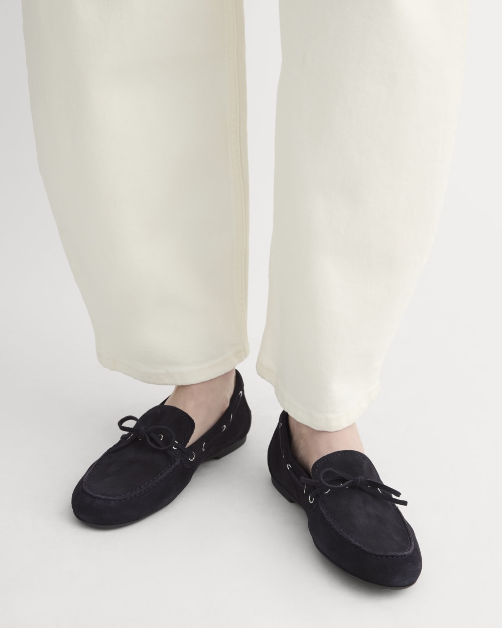 womens-boat-shoe-navy-suede | alt