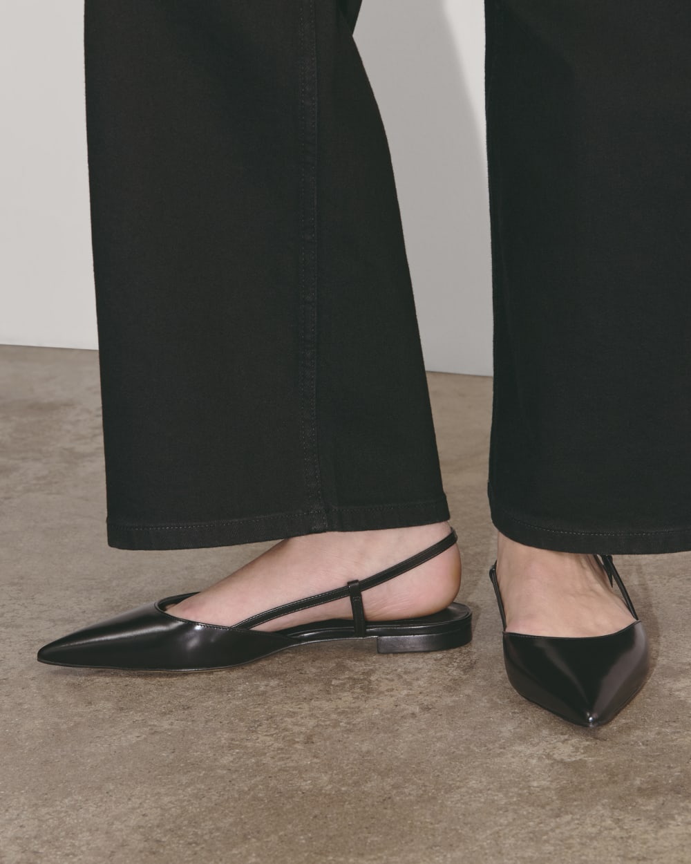 womens-studio-slingback-flat-black