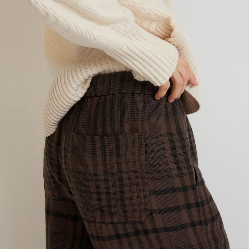 womens-linen-pull-on-barrel-pant-chocolate-brown-black