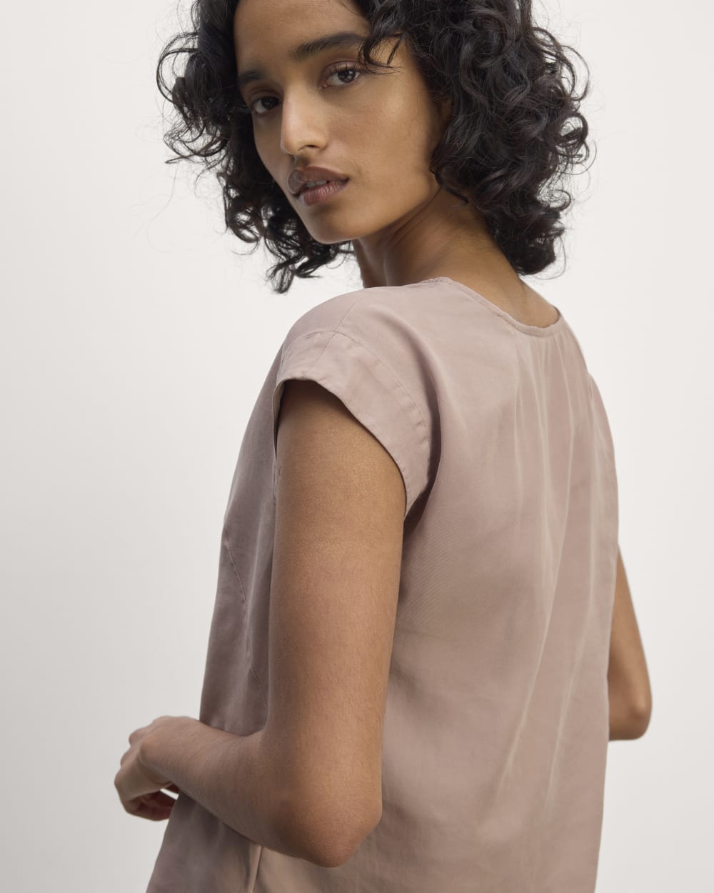 womens-tencel-butterlite-muscle-tee-dusty-rose