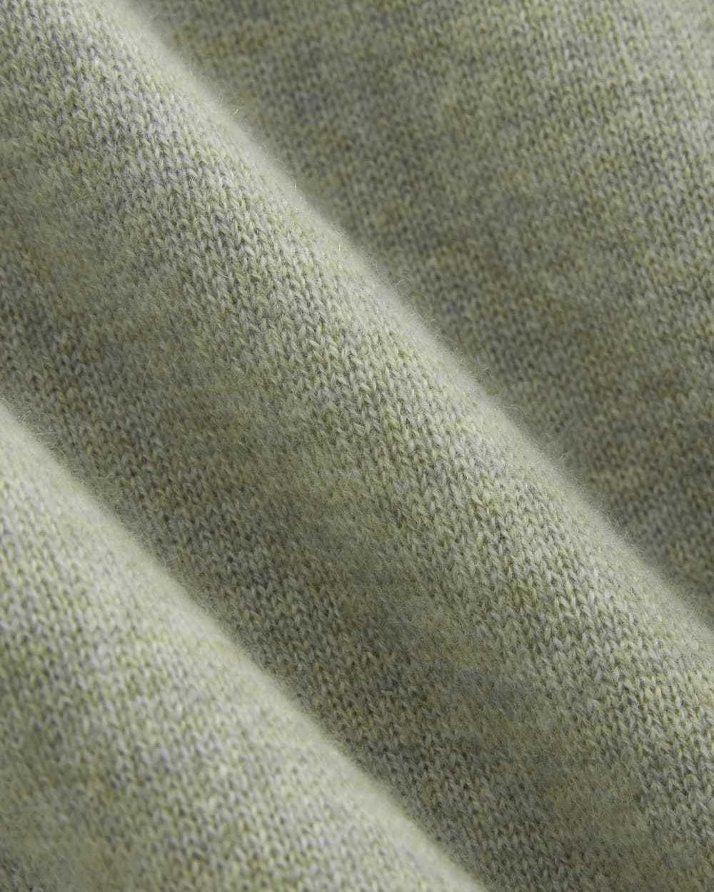 mens-cashmere-crew-heather-moss