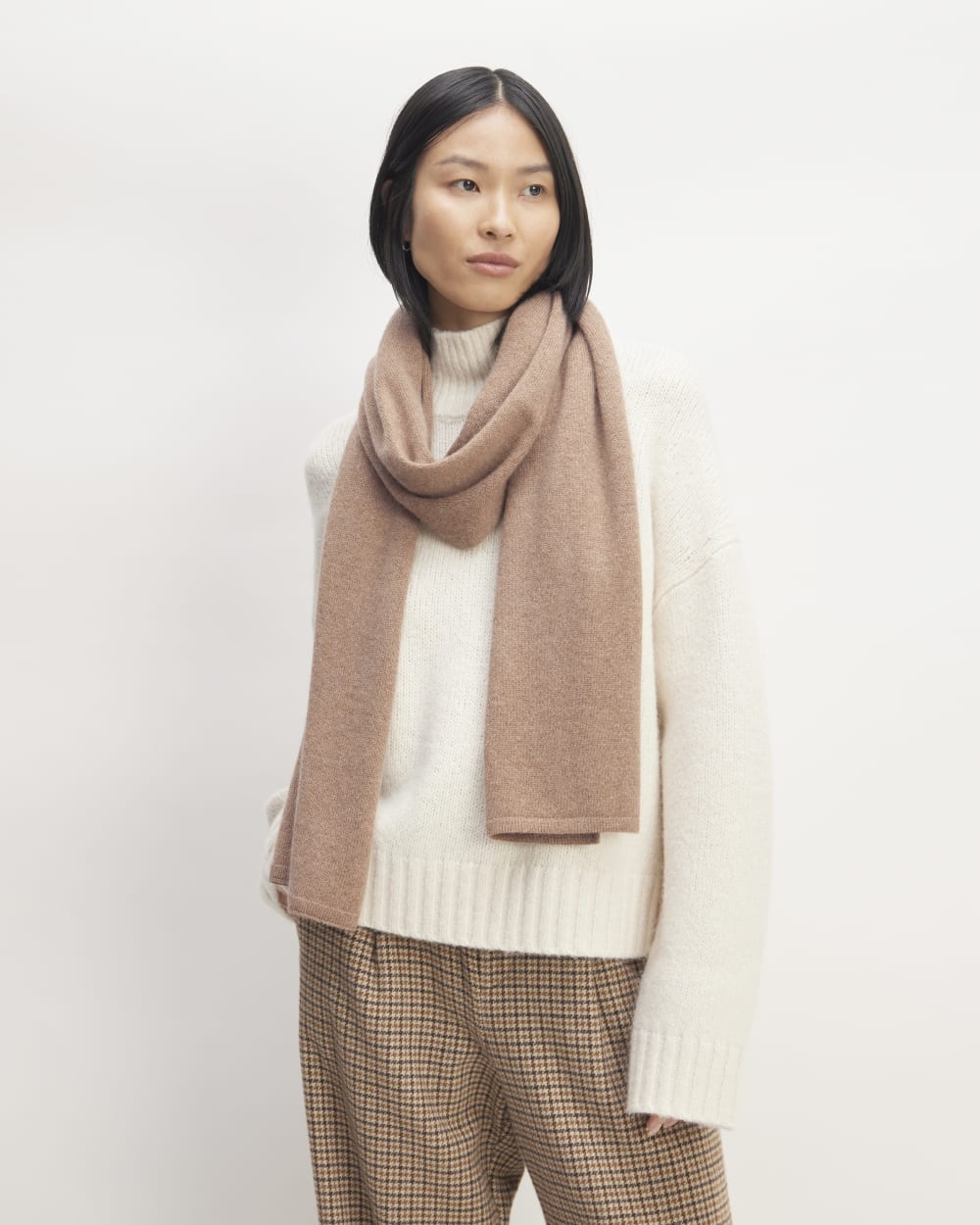 womens-recashmere-scarf-heathered-woodsmoke | primary