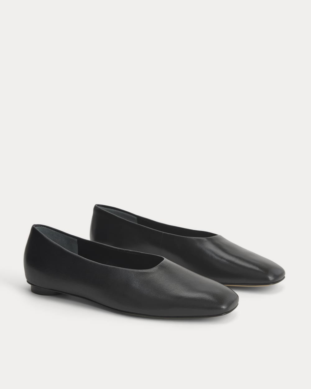 womens-gallery-sq-toe-flat-black | alt