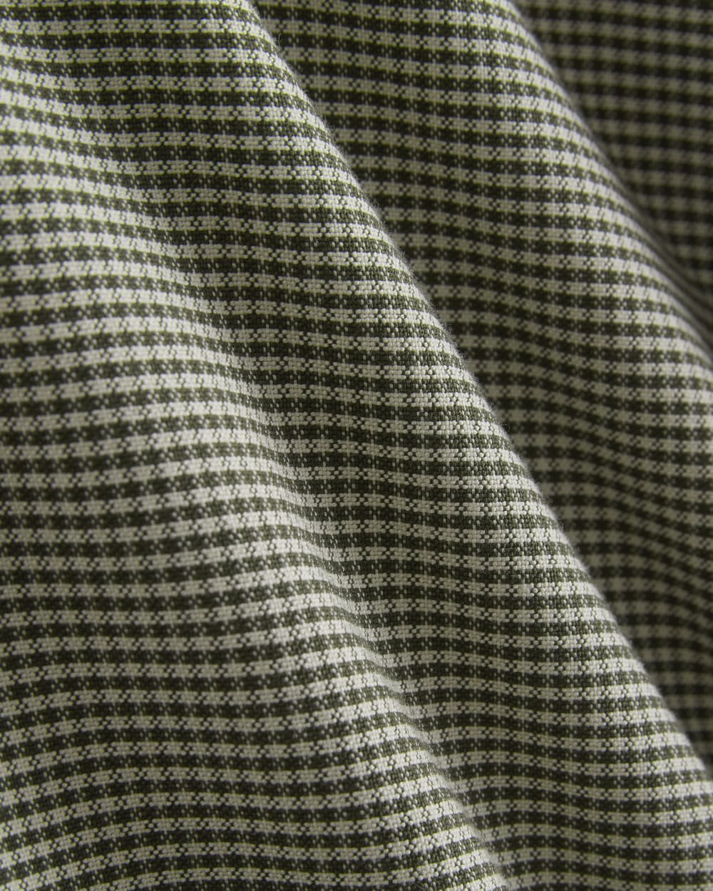 mens-organic-oxford-shirt-forest-night-gingham