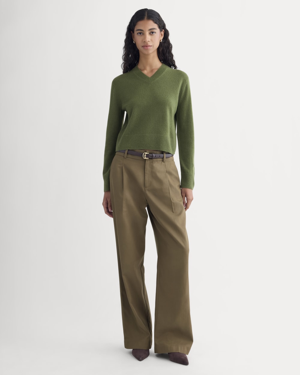 womens-cashmere-cropped-high-v-sweater-forest-green