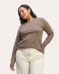 womens-essential-slim-long-sleeve-crew-clay | primary