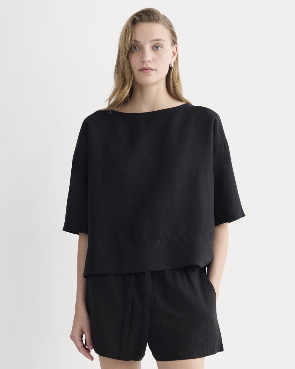 womens-boatneck-top-in-linen-black | primary