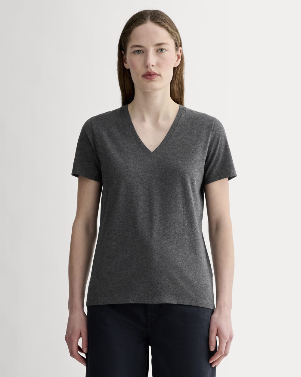womens-organic-cotton-slim-v-neck-tee-heathered-soot | primary