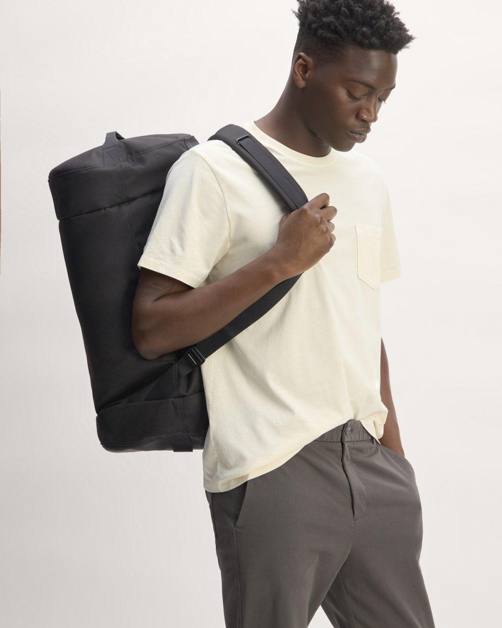 mens-renew-transit-duffle-black | alt