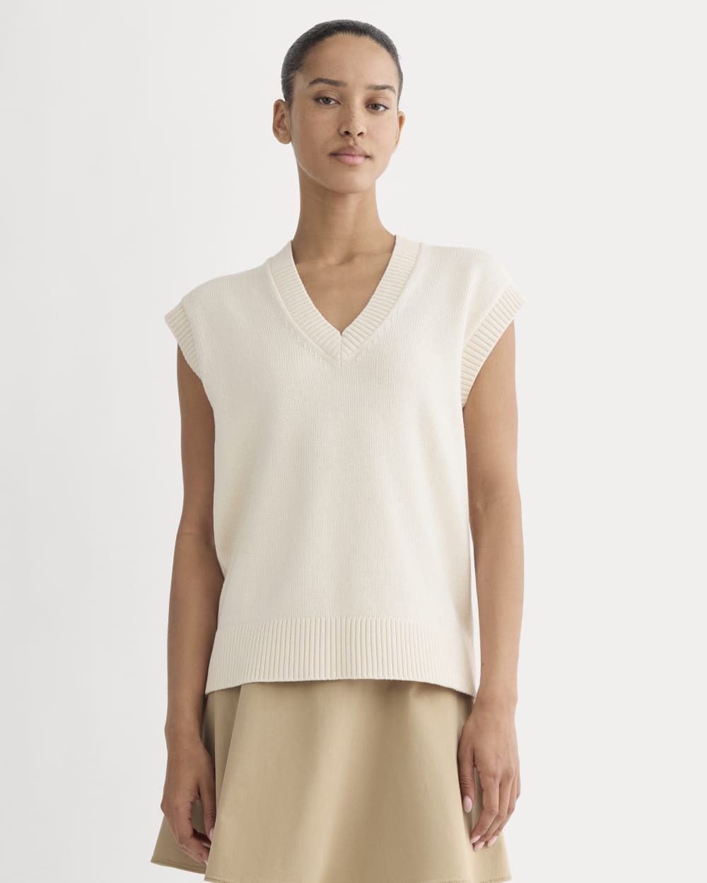 womens-boxy-vest-in-everyday-cotton-canvas | primary
