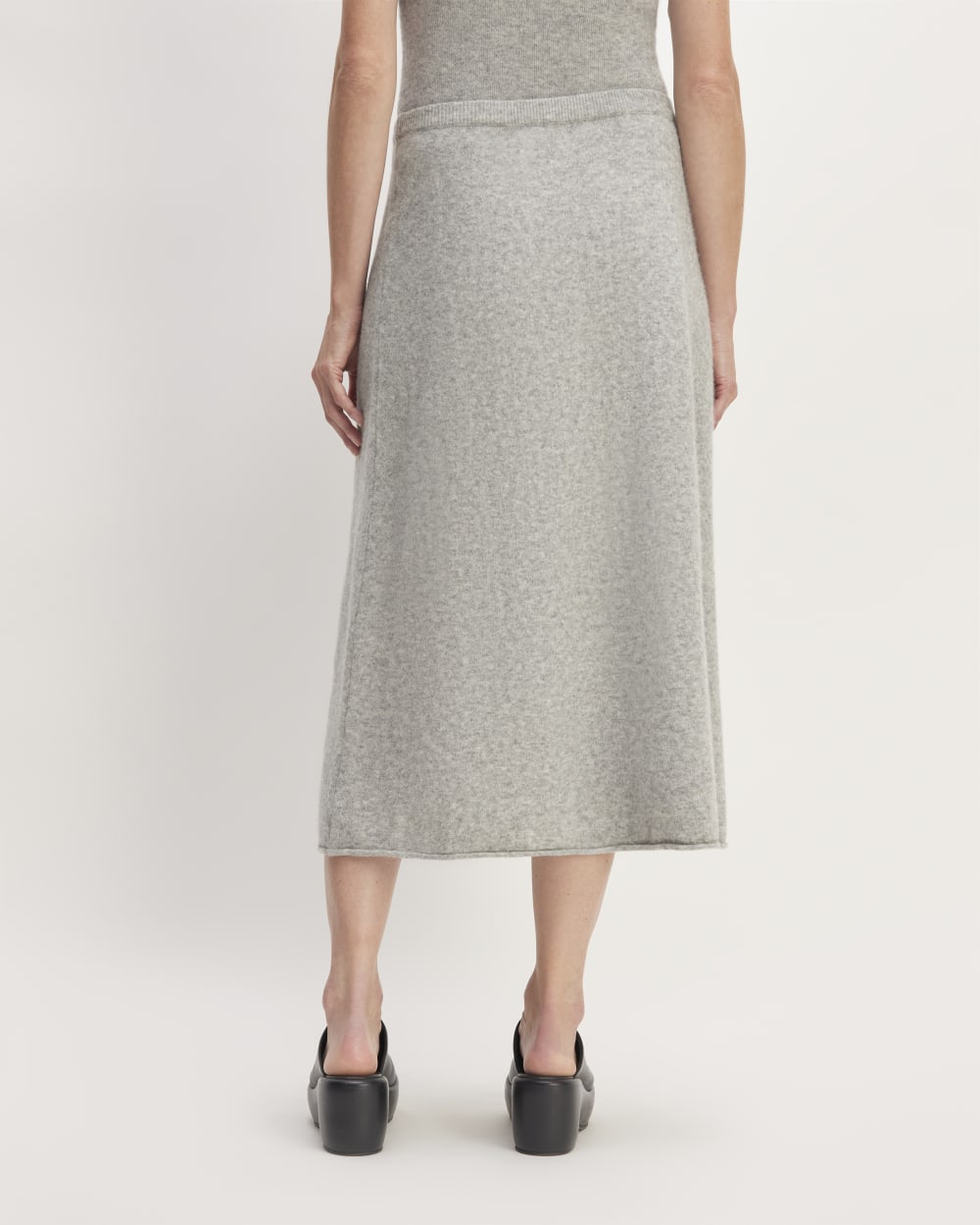 womens-cozy-stretch-skirt-heathered-grey
