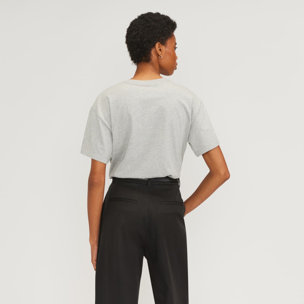 womens-organic-cotton-relaxed-pocket-tee-heather-grey