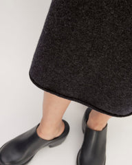 womens-cozy-stretch-skirt-charcoal