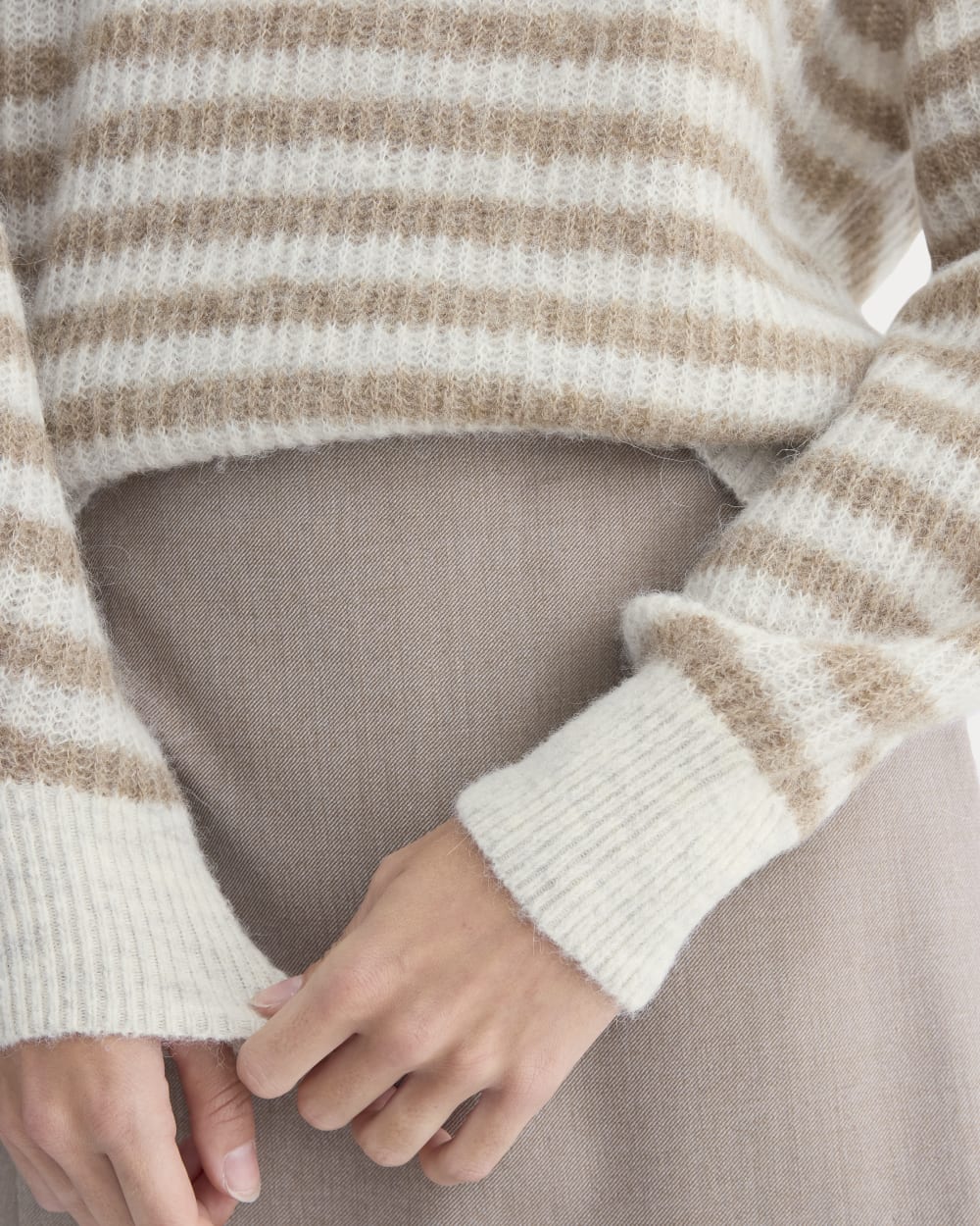 womens-alpaca-ribbed-cocoon-crew-mallow-heather-camel-stripe