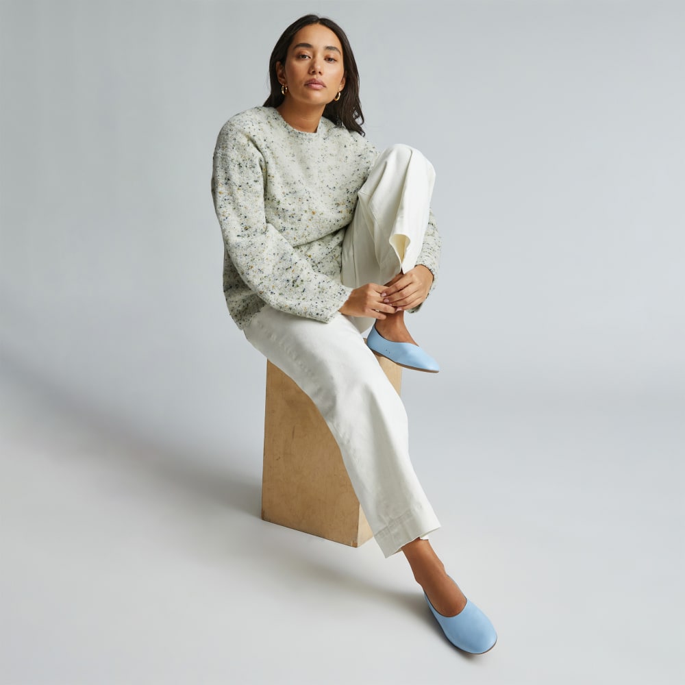 womens-day-glove-clear-sky-blue